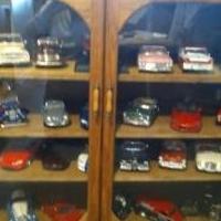 Oak Cabinet for sale in Phillipsburg NJ by Garage Sale Showcase member nonojandy, posted 05/22/2022