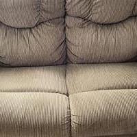 Lazy boy recliner-electric for sale in Niagara Falls NY by Garage Sale Showcase member KJP319, posted 12/18/2022