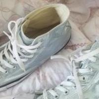 Hightop Converse for sale in Dallas GA by Garage Sale Showcase member s002marie, posted 04/27/2022