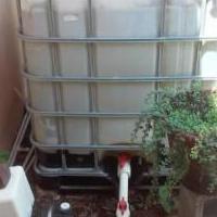 265 gallon tank for sale in Saint Petersburg FL by Garage Sale Showcase member Drummersales, posted 08/12/2022