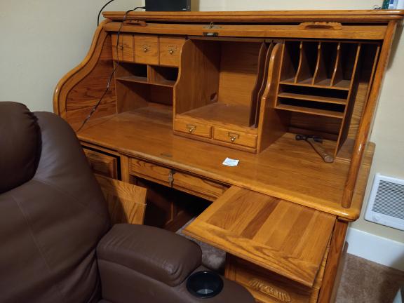 Rolltop Desk for sale in Hoquiam WA