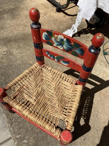 Child’s chair for sale in Ellenwood GA