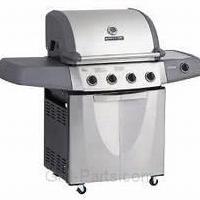 Perfect Flame 4 Burner LP Gas Grill for sale in Van Nuys CA by Garage Sale Showcase member aesimmons, posted 10/20/2023