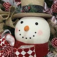 Burlap Snowman for sale in Richmond TX by Garage Sale Showcase member tanchee, posted 10/28/2023
