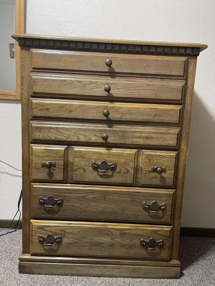 Oak 5 Drawer Dresser for sale in Redwood County MN