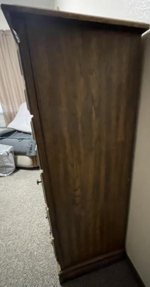 Oak 5 Drawer Dresser