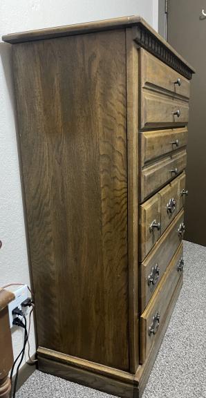 Oak 5 Drawer Dresser