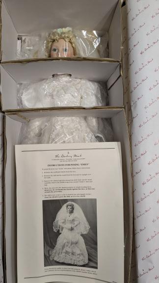 Emily Fine Porcelain for sale in Cleveland OH