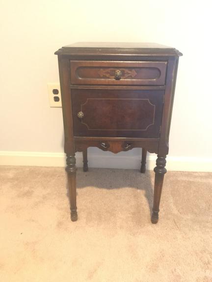 Antique bedroom set