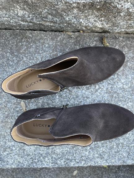 Women’s boots for sale in Southington CT