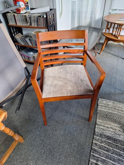 Small Conference table w/chairs