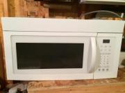 Microwave for sale in Cedar County IA