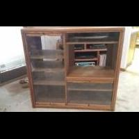 Entertainment center for sale in North Tonawanda NY by Garage Sale Showcase Member Simplify