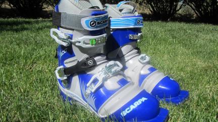 Womens T2 Scarpa Eco Tele boots for sale in Fort Collins CO