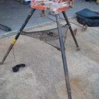 Ridgid No40 Tristand for sale in Clermont County OH by Garage Sale Showcase Member Mag71133
