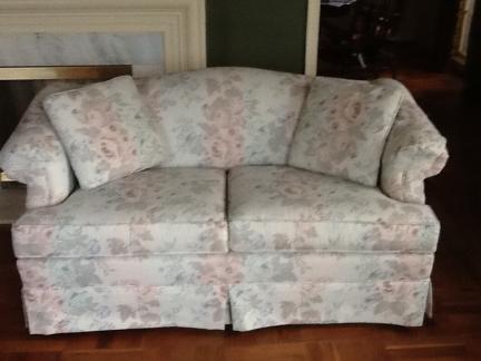 Love Seat for sale in Tiffin OH