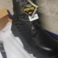 BATES, GX-8 Safety Toe 8" GORE-TEX for sale in Granite City IL by Garage Sale Showcase member Joiner007, posted 07/18/2018