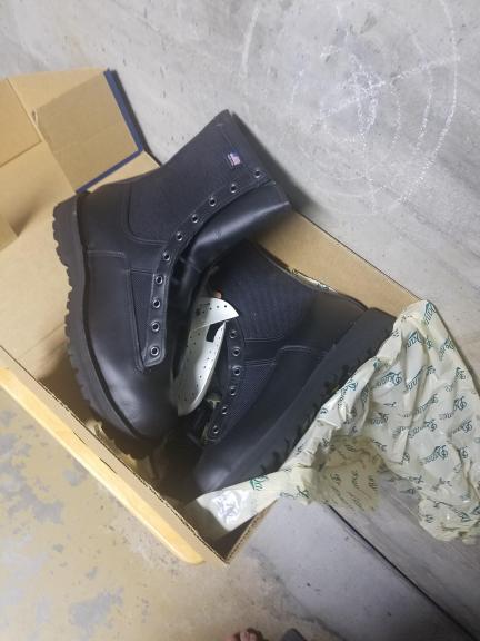 Danner, black boot for sale in Granite City IL