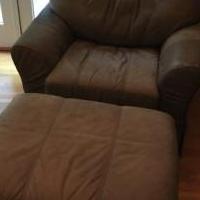 Comfotable Leather Chair and Ottoman for sale in Bridgman MI by Garage Sale Showcase member dancline1, posted 08/25/2018