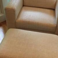 Contemporary Cream (tone on tone) Accent Chair for sale in Bridgman MI by Garage Sale Showcase member dancline1, posted 08/25/2018