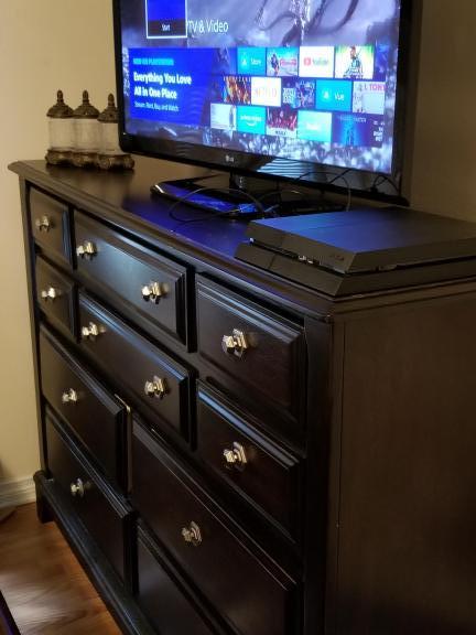 LG HD-T.V. for sale in Walker LA