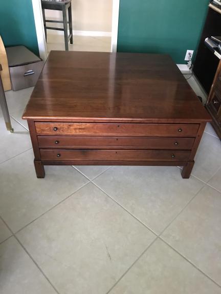 40x40 Hinkley coffee table for sale in Naples FL