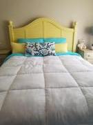 Queen bed bedroom set for sale in Sarasota FL