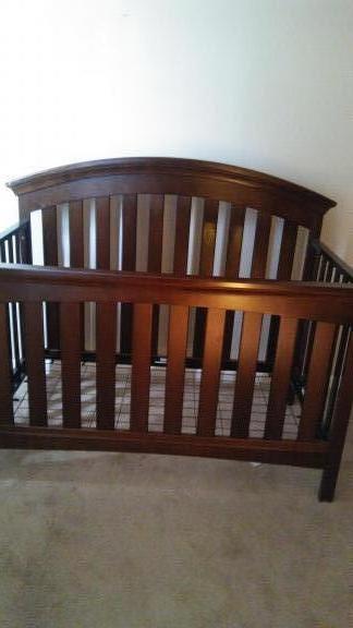 4-1 Baby Crib plus mattress for sale in Delaware OH