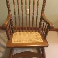 Oak rocking chair for sale in Sterling Heights MI by Garage Sale Showcase member Suncitygirl, posted 06/22/2018