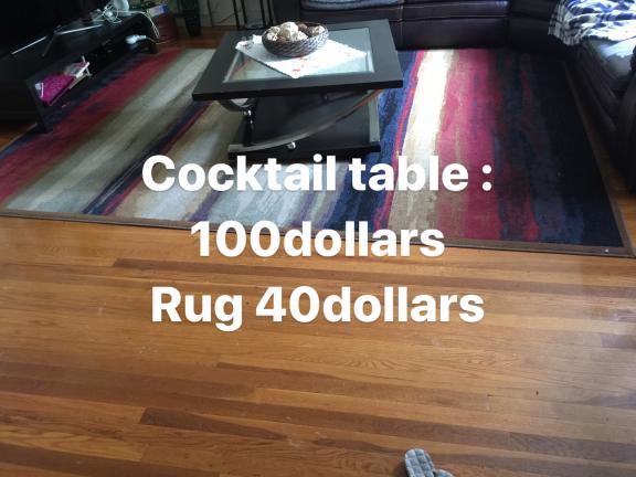 Cocktail table Rooms to go