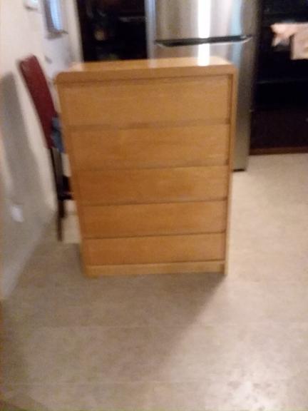 5-drawer Wood Chester for sale in Monroe LA