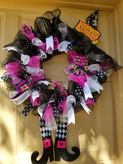 Witch wreath for sale in Lubbock TX