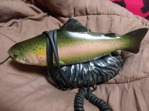 Working novelty fish phone for sale in Coloma, Mi MI