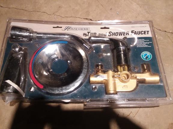 New house and home tub and shower faucet kit for sale in Coloma, Mi MI