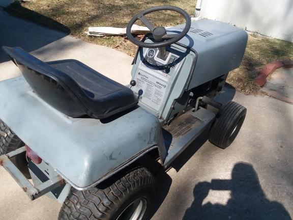 Garage sale in Coloma, Mi, Michigan of Garage Sale Showcase Member ghost55. 12 items currently listed for sale.