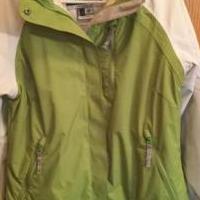 Woman’s Ski Jacket for sale in Greenfield MN by Garage Sale Showcase member Dhsign4u@gmail.com, posted 09/21/2018