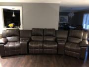 Electric leather couch for sale in Noblesville IN