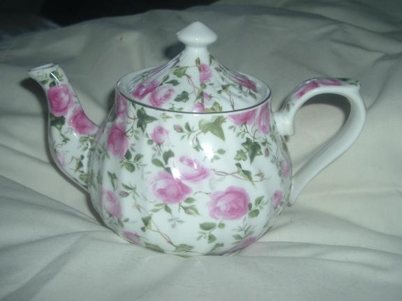 Victorian Porcelain Tea Pot