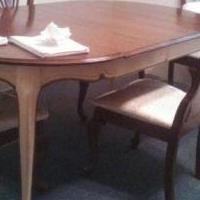 Driano Cherry Two Toned Dining Table W/2 Leafs for sale in Madisonville TN by Garage Sale Showcase member Littlefeather, posted 01/11/2018