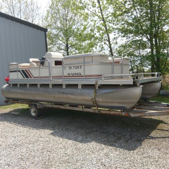20 ft. Pontoon for sale in Marengo OH