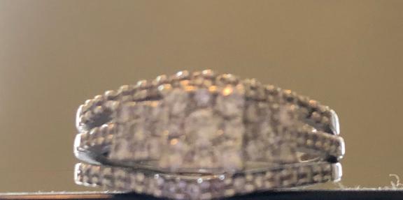 Beautiful Engagement and Wedding Ring for sale in Richmond TX