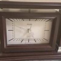 Wood Clock & Picture Holder for sale in York PA by Garage Sale Showcase member GaragesaleBonnie, posted 01/15/2018