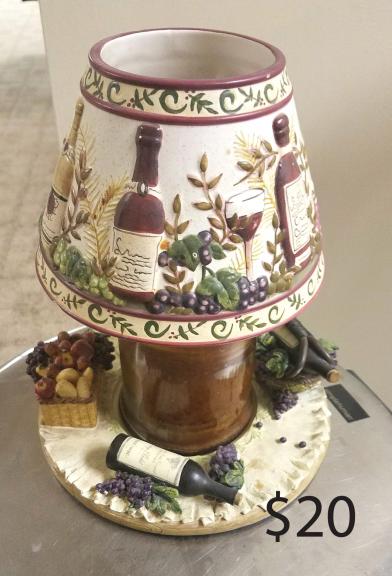 Yankee Candle Topper & Plate Grapes & Wine for sale in York PA