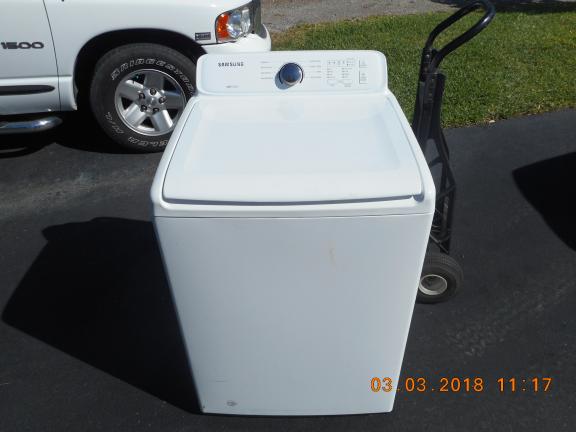 Samung Self Cleaning washer machine for sale in Naples FL