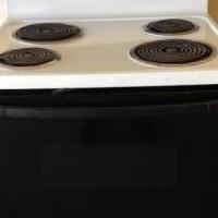 GE Stove and Range for sale in Granby CO by Garage Sale Showcase member garyandlucy, posted 06/08/2018