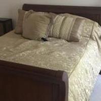 Bedroom set for sale in Buffalo Grove IL by Garage Sale Showcase member probbq@sbcglobal.net, posted 07/20/2018
