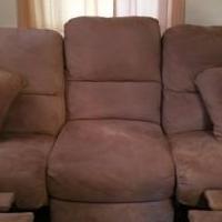 Like new couch for sale in Nicholas County WV by Garage Sale Showcase member Sparkles, posted 03/02/2019