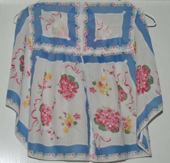 VINTAGE APRONS