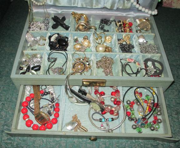 Vintage jewelry box full of vintage costume jewelry. for sale in Newport NC