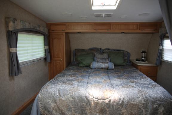 2005 Rockwood Fifth Wheel